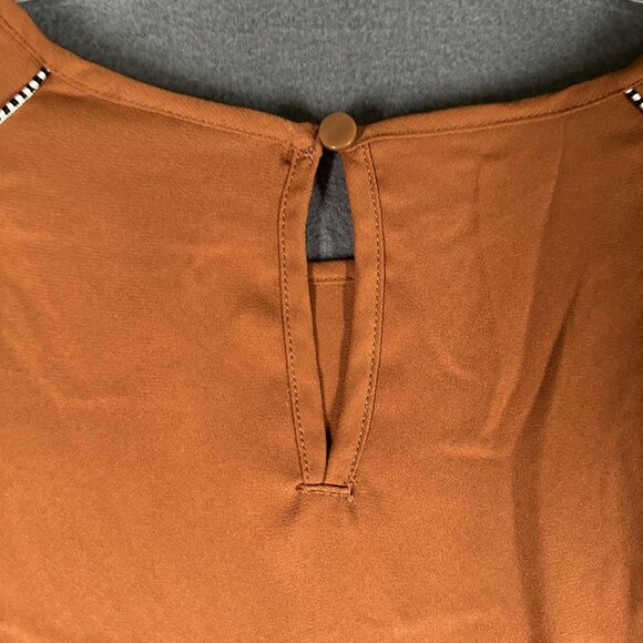 Worthington Top Womens Small Brown Flowy Sleeve Blouse Polyester Extra Detail - Picture 9 of 10